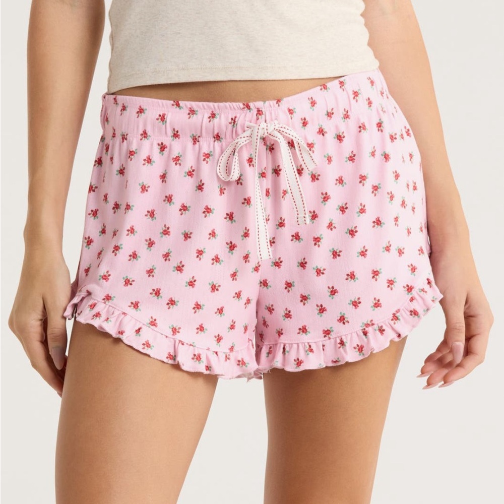 PJ Salvage Crazy for the Holidays Ditsy Floral Print Shorts Size Large NWT